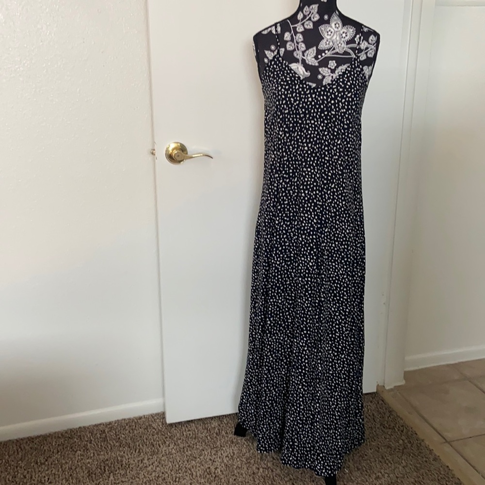 Old Navy xs maxi summer dress. fun print